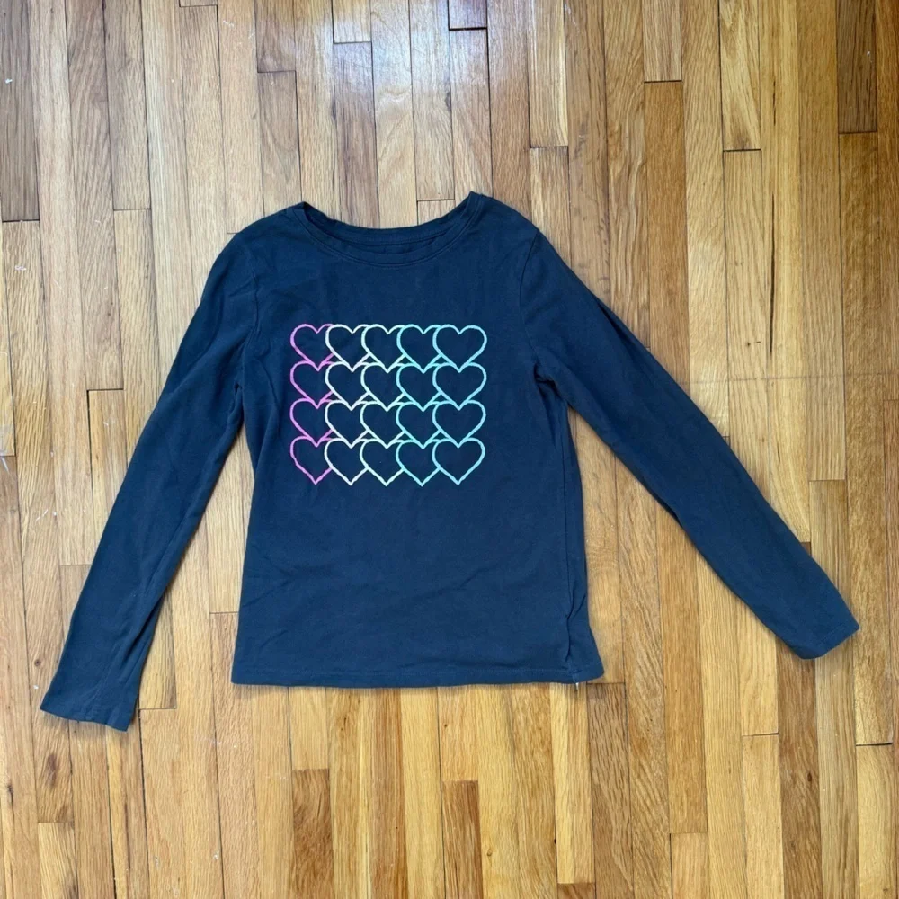 4/$25 Gap kids Heart Graphic Long Sleeve T-Shirt Girls Size Large Gray Pink